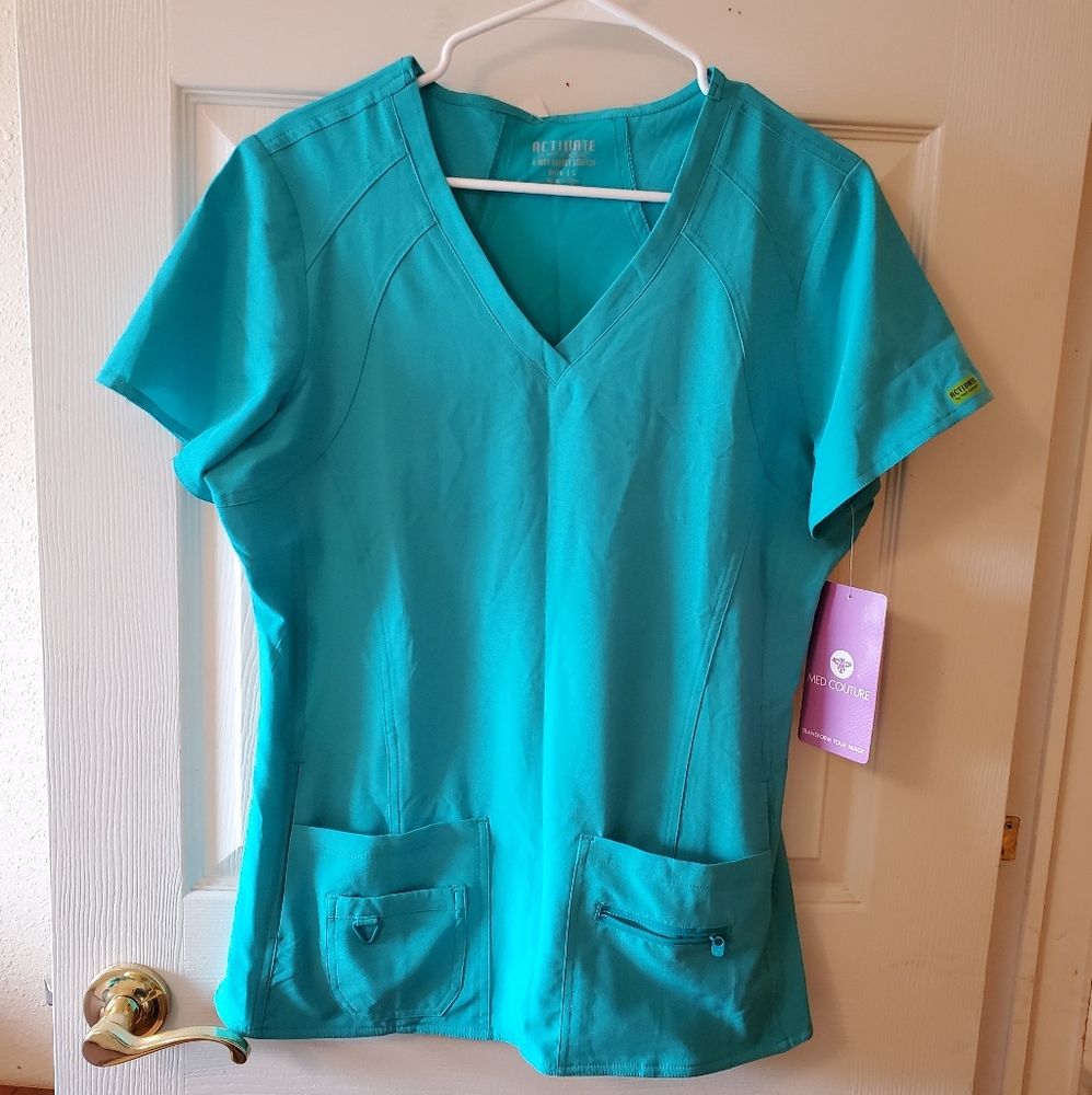 Med Couture Activate Scrub Set